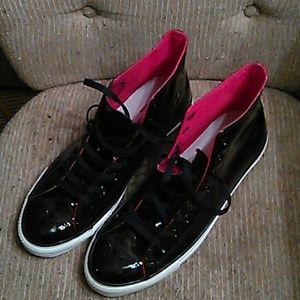 Converse Hi-Top Sneakers Unisex